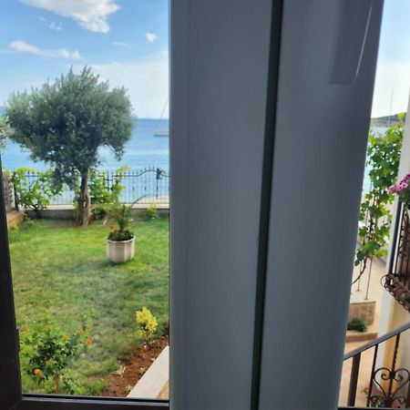 Vila Dora - Studio Dora Martinšćica Zewnętrze zdjęcie